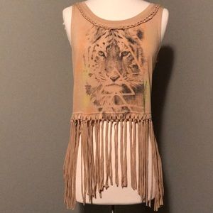 Miss Me crop top w/fringe size small